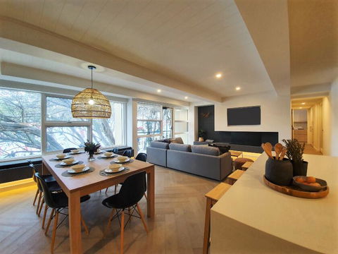 Mt Buller Chalet Hotel & Suites - Tourism Adelaide 3