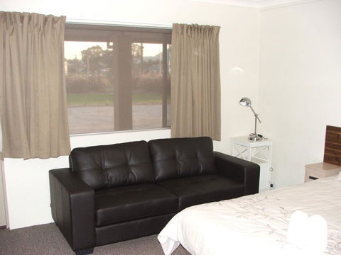 Murray Valley Motel - Tourism Adelaide 0