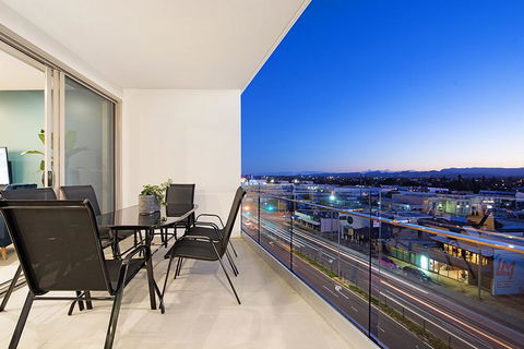 NEO Apartments Mermaid Beach - Tourism Adelaide 2