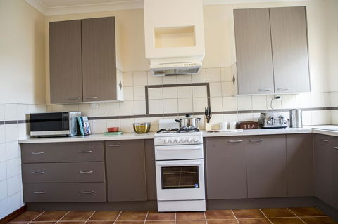 Spencer Cottage - Tourism Adelaide 7
