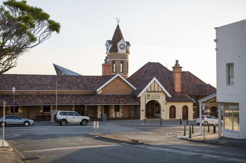 Spencer Cottage - Tourism Adelaide 4