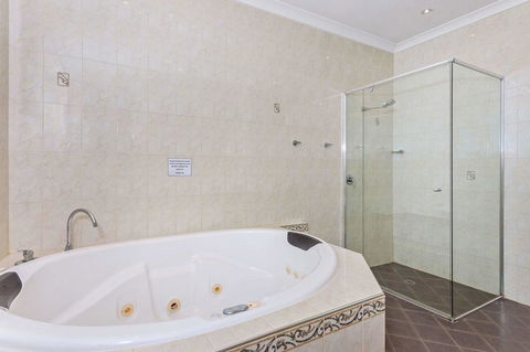 Quality Hotel Bayswater - Tourism Adelaide 20