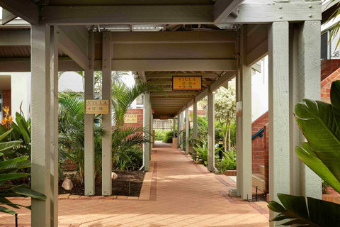 Broadwater Resort Como - Tourism Adelaide 25