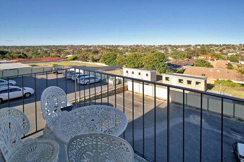 Summer Breeze - Holiday Or Business Apartment - Tourism Adelaide 8