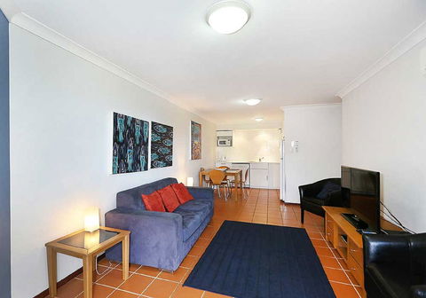 Beachfront @ Scarbs - Tourism Adelaide 6