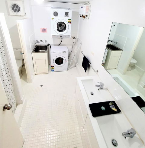 West Beach Lagoon 107 - Great Value - Tourism Adelaide 9