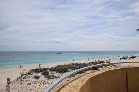 West Beach Lagoon 107 - Great Value - Tourism Adelaide 17