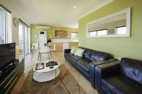 Albany Harbourside Apartments And Houses - Tourism Adelaide 44
