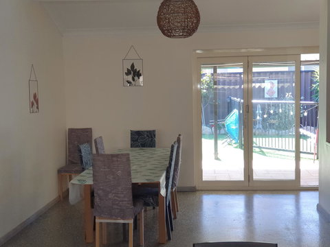 The Entertainer - Tourism Adelaide 12