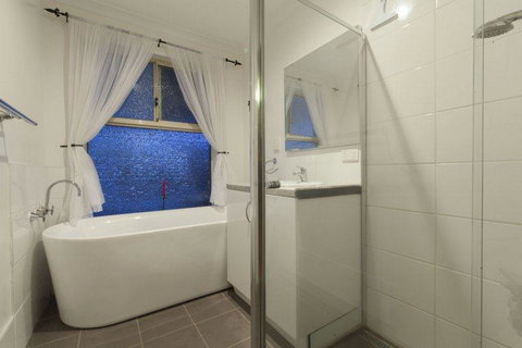 The Entertainer - Tourism Adelaide 26