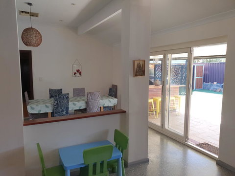 The Entertainer - Tourism Adelaide 13