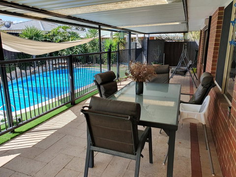 The Entertainer - Tourism Adelaide 4