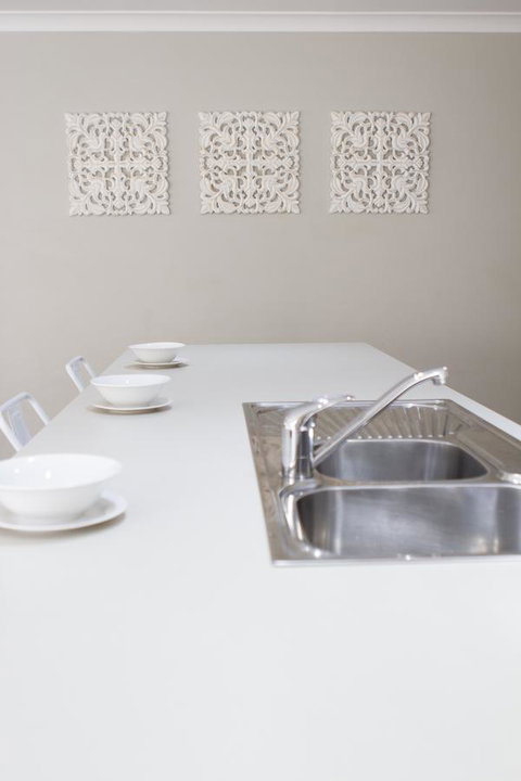 The Beach House - Tourism Adelaide 12