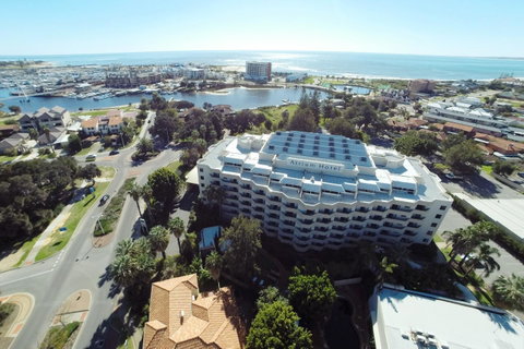 Atrium Hotel Mandurah - Tourism Adelaide 13