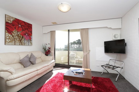 Atrium Hotel Mandurah - Tourism Adelaide 42
