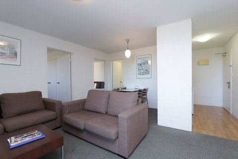 Atrium Hotel Mandurah - Tourism Adelaide 41