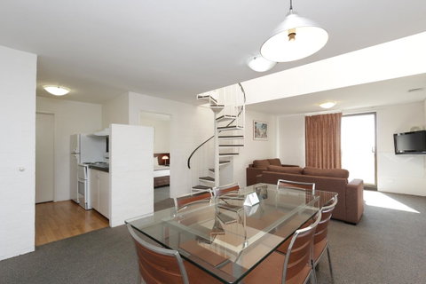 Atrium Hotel Mandurah - Tourism Adelaide 17