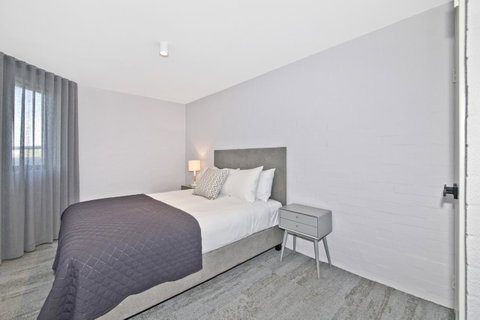Atrium Hotel Mandurah - Tourism Adelaide 35