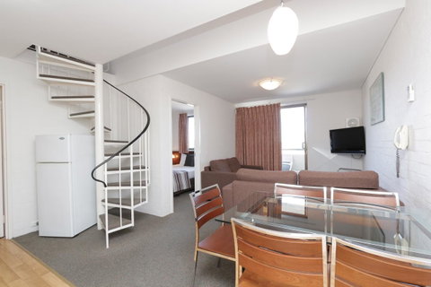 Atrium Hotel Mandurah - Tourism Adelaide 21