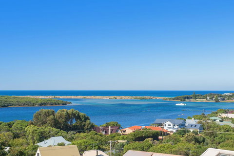 Augusta Hotel Motel - Tourism Adelaide 5