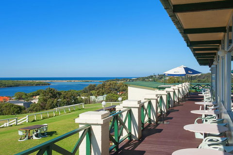 Augusta Hotel Motel - Tourism Adelaide 7