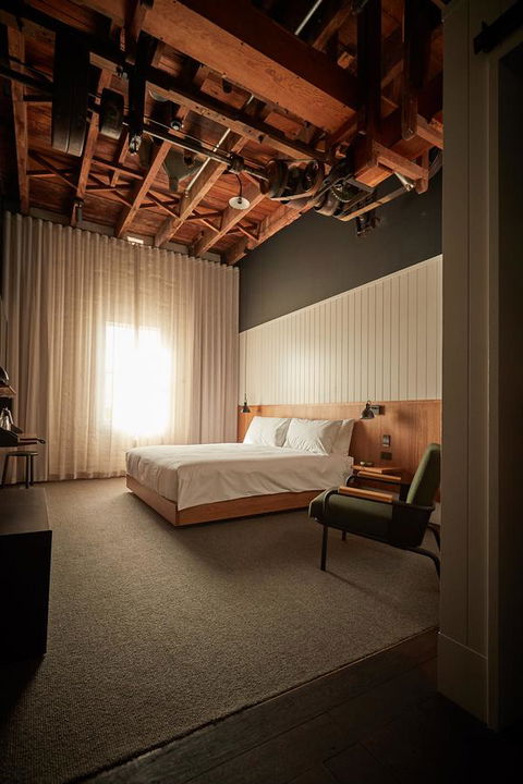 The Premier Mill Hotel - Tourism Adelaide 2