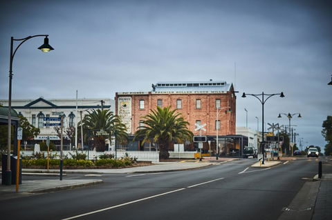 The Premier Mill Hotel - Tourism Adelaide 14