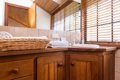 Sienna Lodge - Tourism Adelaide 7