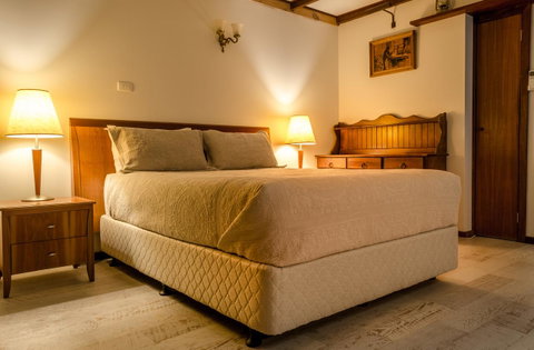 Sienna Lodge - Tourism Adelaide 4