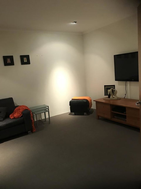 THE SANCTUARY LUXURY HOLIDAY HOME - Tourism Adelaide 22