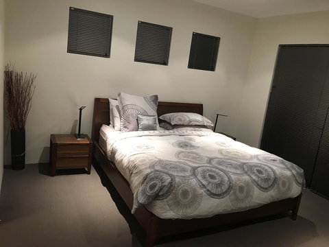 THE SANCTUARY LUXURY HOLIDAY HOME - Tourism Adelaide 1