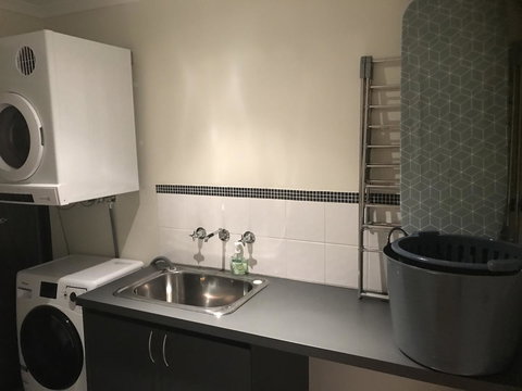 THE SANCTUARY LUXURY HOLIDAY HOME - Tourism Adelaide 29