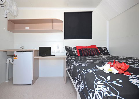 Meekatharra Accommodation Centre - Tourism Adelaide 4