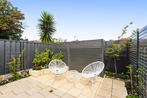 Scarborough Villa On Duke - Tourism Adelaide 12