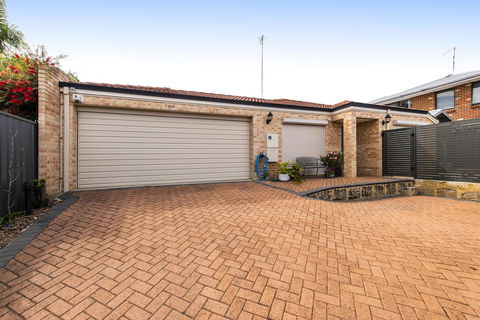 Scarborough Villa On Duke - Tourism Adelaide 13