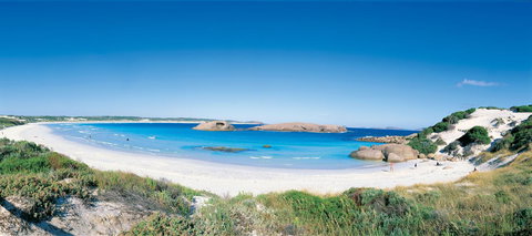 Esperance YHA - Tourism Adelaide 24