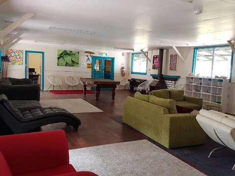 Esperance YHA - Tourism Adelaide 11