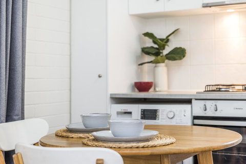 Hensman 10 - Tourism Adelaide 5