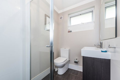 Hensman 10 - Tourism Adelaide 16