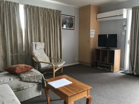 Beachend Bicheno - Tourism Adelaide 5