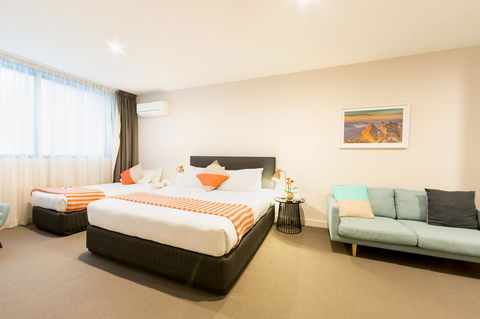 Customs House Hotel - Tourism Adelaide 34