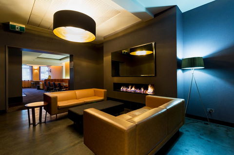 Customs House Hotel - Tourism Adelaide 31