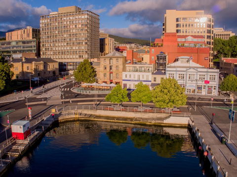 Customs House Hotel - Tourism Adelaide 2