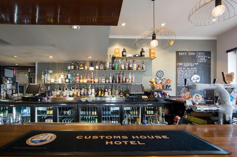 Customs House Hotel - Tourism Adelaide 33