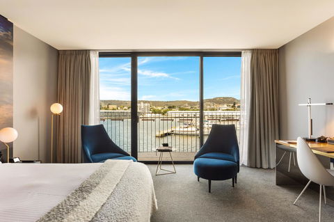 MACq 01 Hotel - Tourism Adelaide 9