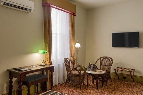 Hadley\'s Orient Hotel - Tourism Adelaide 29