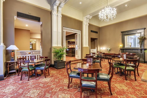 Hadley\'s Orient Hotel - Tourism Adelaide 10