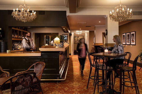 Hadley\'s Orient Hotel - Tourism Adelaide 15