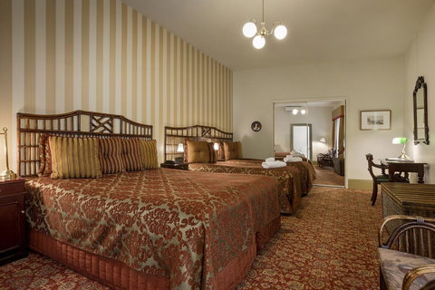 Hadley\'s Orient Hotel - Tourism Adelaide 21