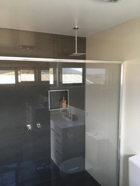 Couples Getaway On Bruny Island - Tourism Adelaide 24